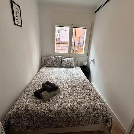 Beautiful In Tarragona's Old Town Apartment